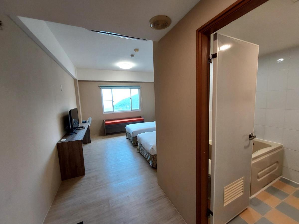 山水妍溫泉會館-台東館 Bed and Breakfast Taimali Exteriör bild