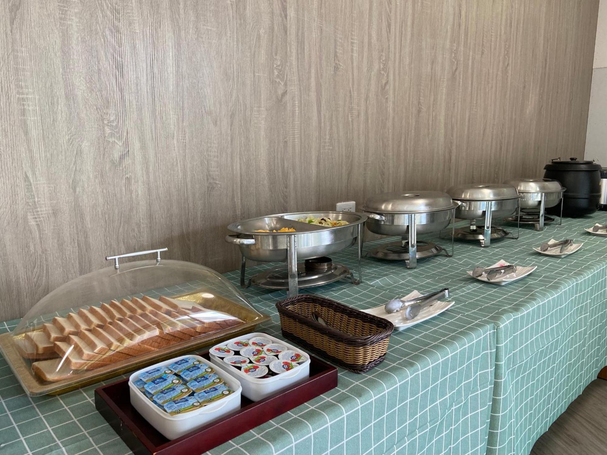 山水妍溫泉會館-台東館 Bed and Breakfast Taimali Exteriör bild